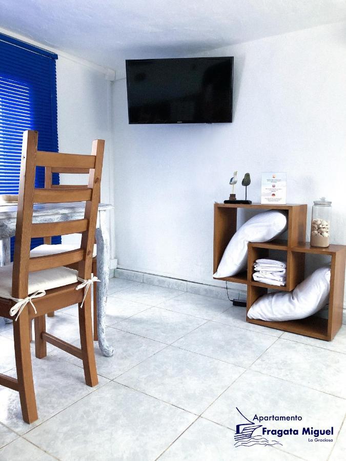 Apartamento Fragata - La Graciosa กาเลตา เด เซโบ ภายนอก รูปภาพ